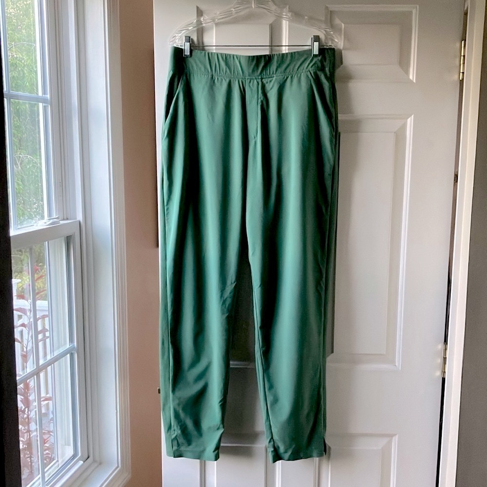 Athleta Lightweight Pant Green Size 14T
